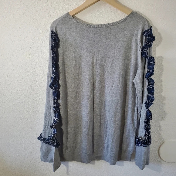 HALOGEN Plaid Ruffle Sleeve Sweater Gray Blue Size L - Picture 3 of 8